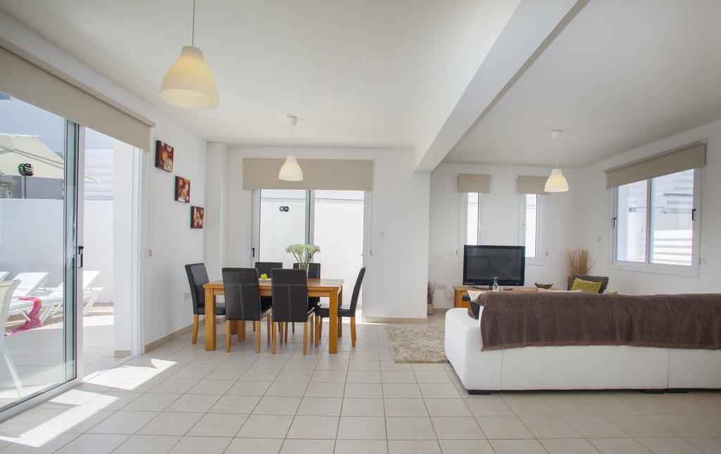 Villa Clematis 普罗塔拉斯 外观 照片
