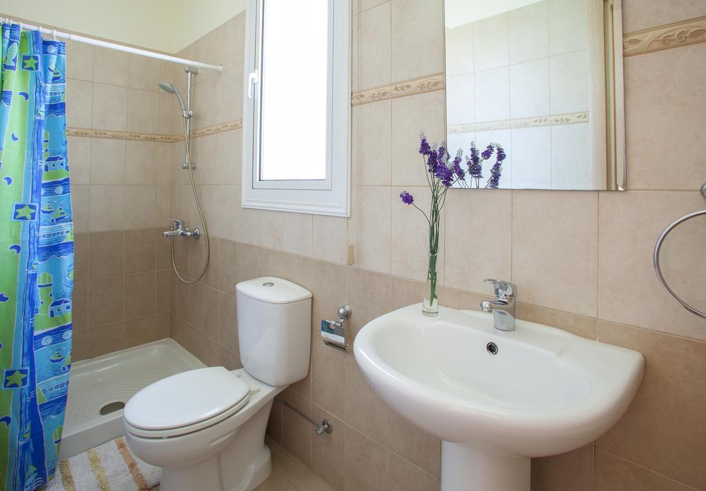 Villa Clematis 普罗塔拉斯 外观 照片